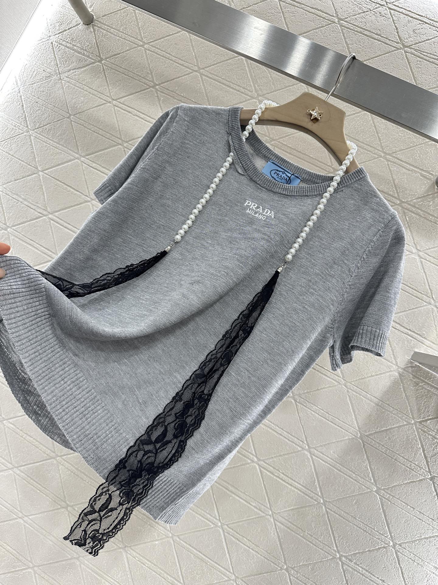 P 2025 neues Produkt Spitzengestrickte kurze Ärmel 