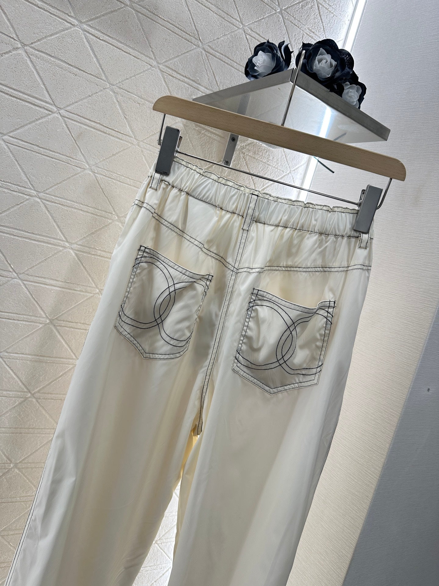 C  2025 new products High waist trousers