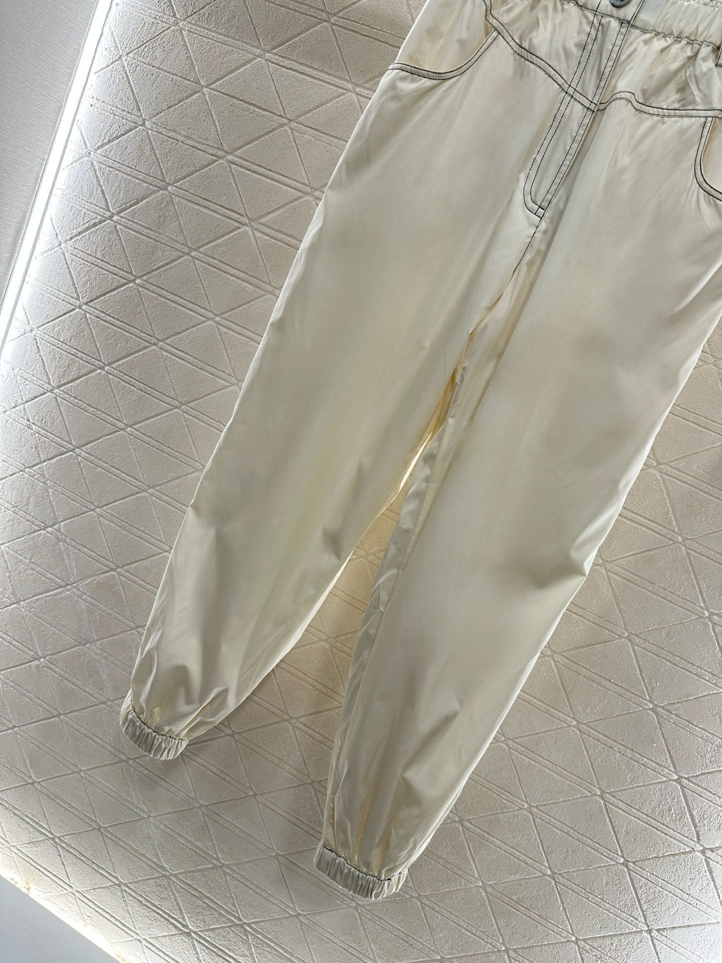 C  2025 new products High waist trousers