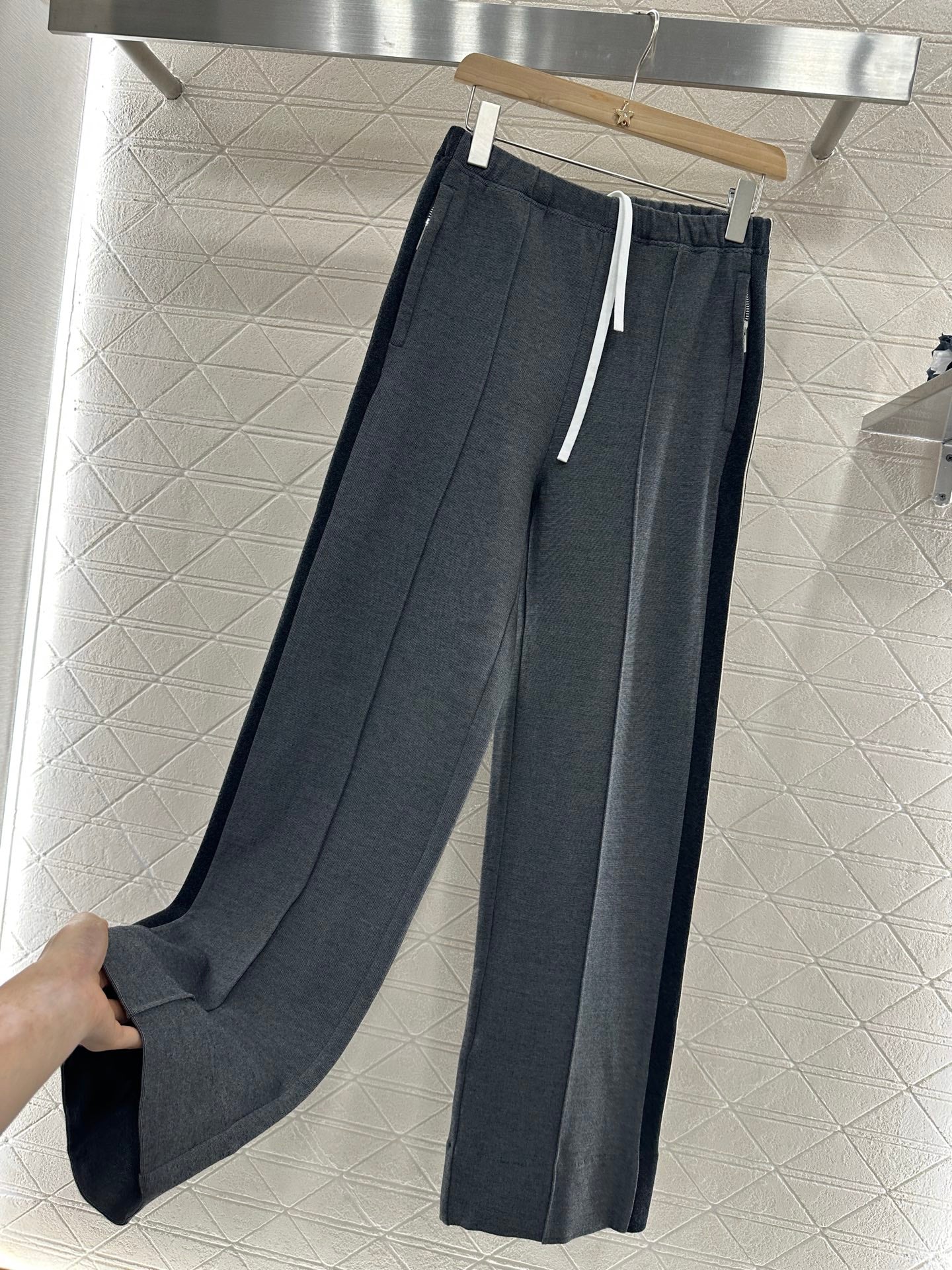 M 2025 new products Web trousers
