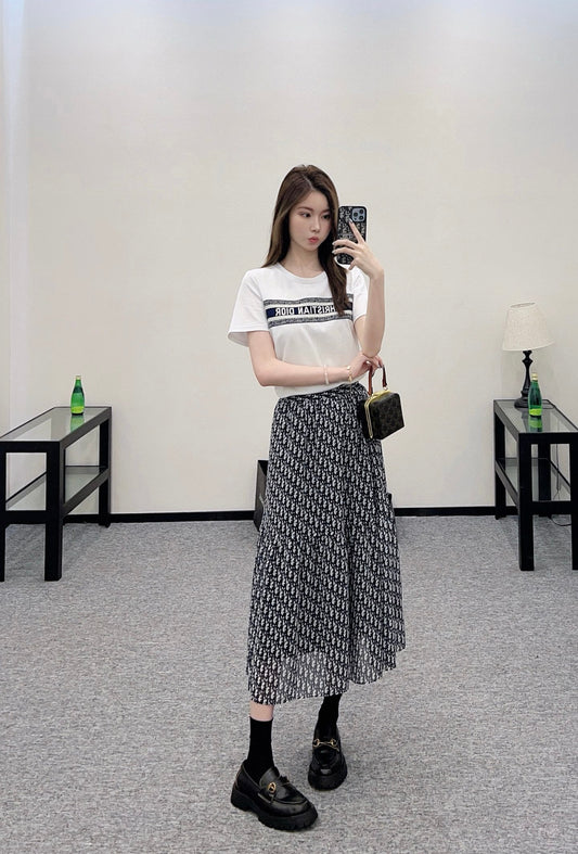 D 2025 new product Short-sleeved skirt suit