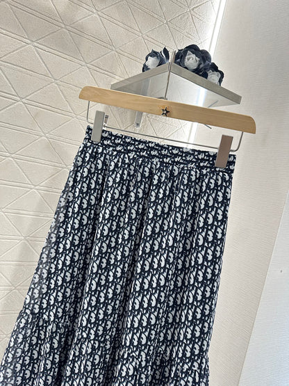 D 2025 new product Short-sleeved skirt suit