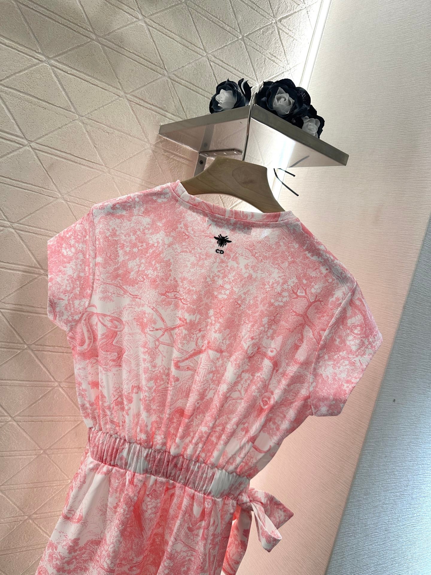 D 2025 new product Lace-up dress