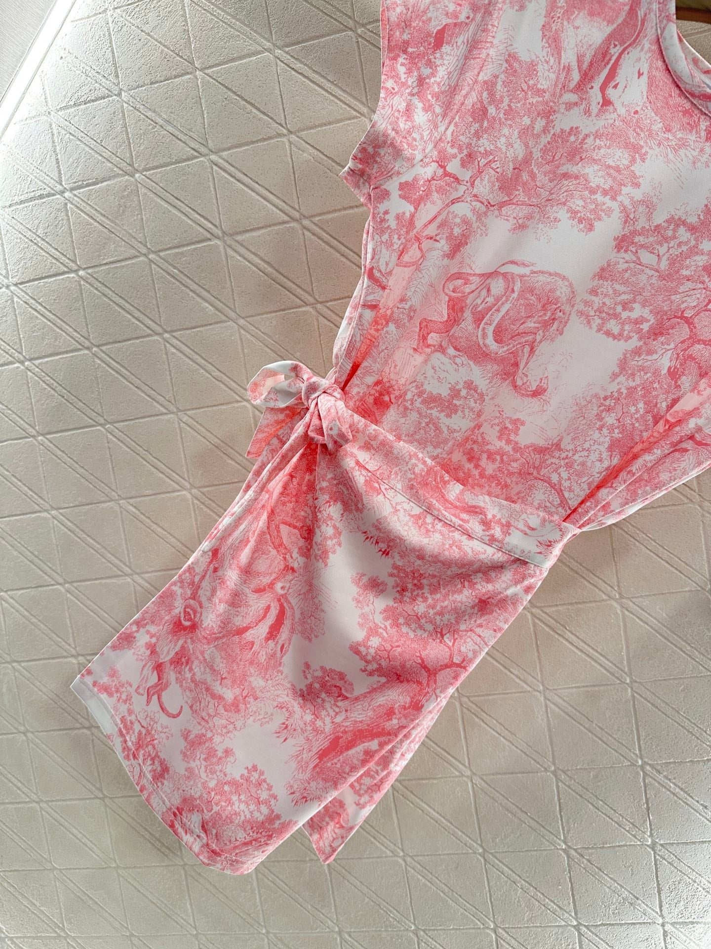 D 2025 new product Lace-up dress