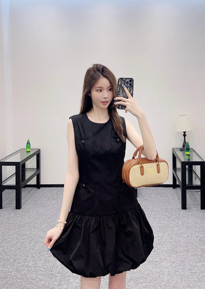D 2025 new product Pocket vest dress