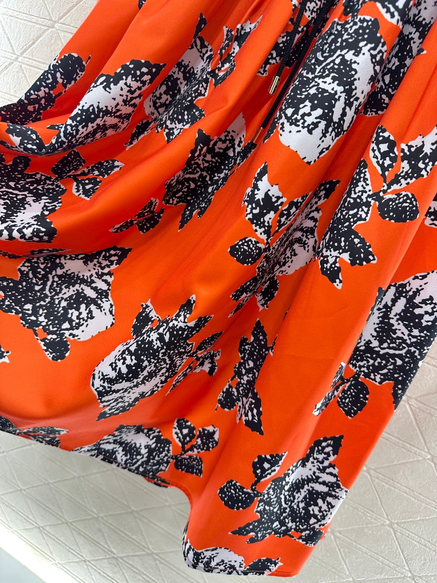 L 25 new product Elastic floral skirt
