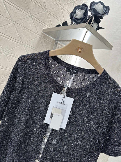 C 25 new product Rhinestone button cardigan