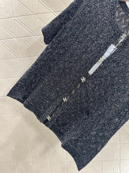 C 25 new product Rhinestone button cardigan