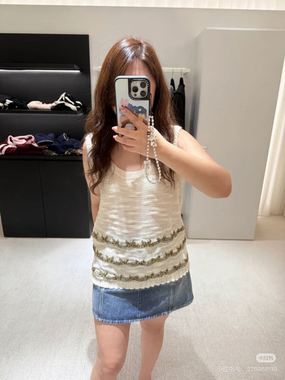 C 25 new product Embroidered knitted vest