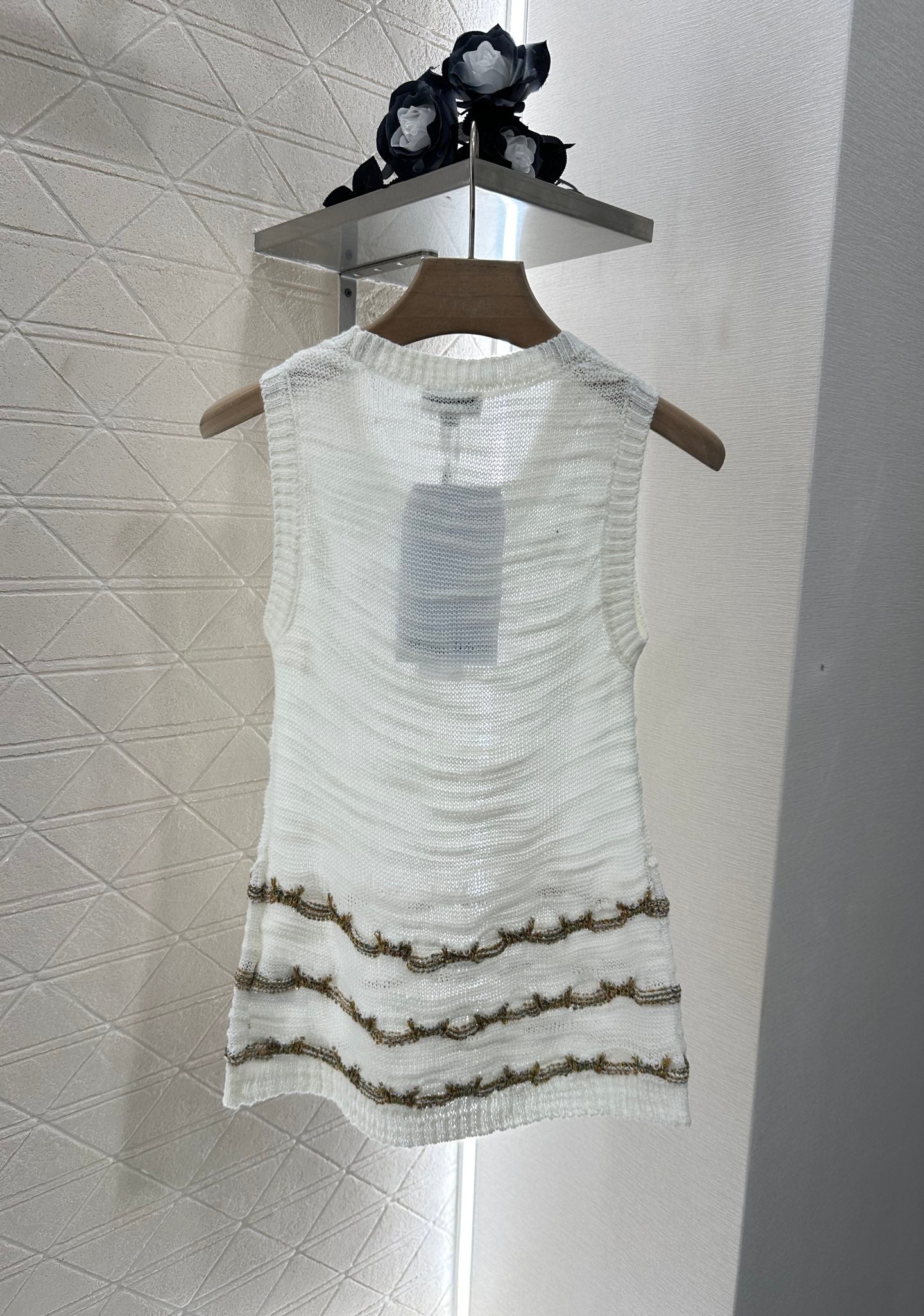 C 25 new product Embroidered knitted vest
