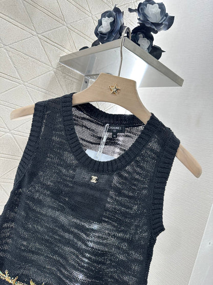 C 25 new product Embroidered knitted vest