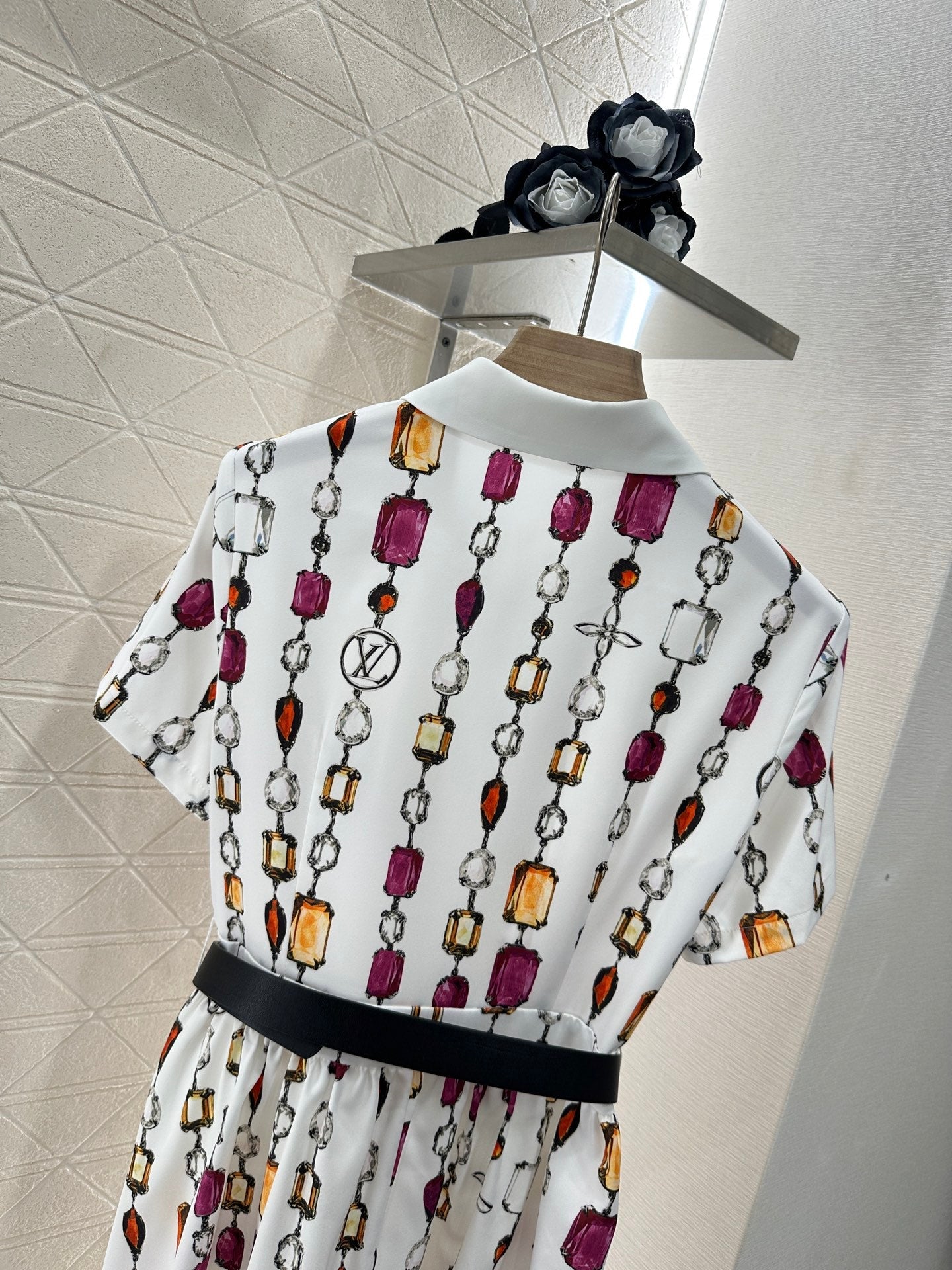 L 25 new products Belt dress