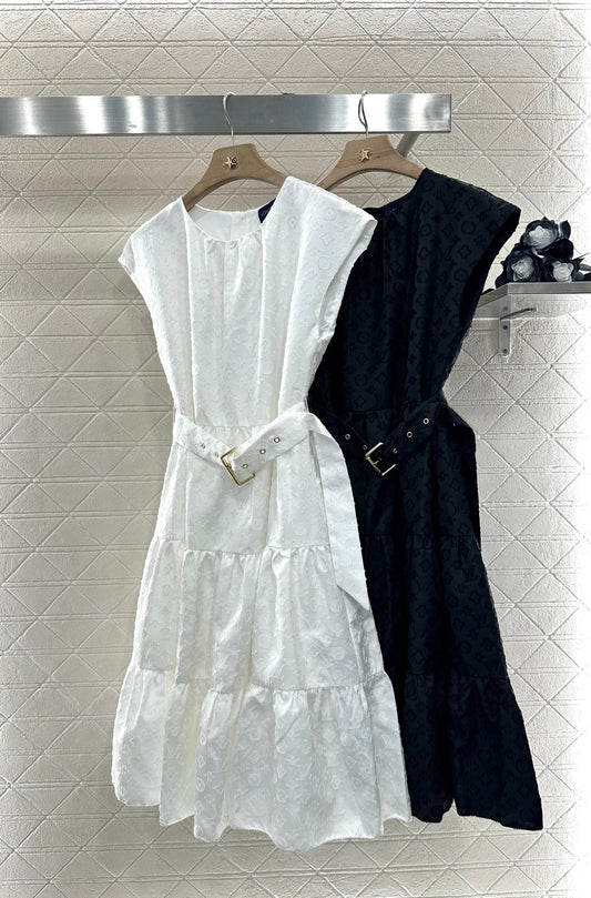 L 25 new arrival Belt sleeveless dress
