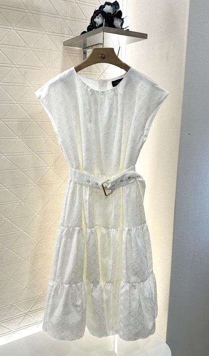 L 25 new arrival Belt sleeveless dress