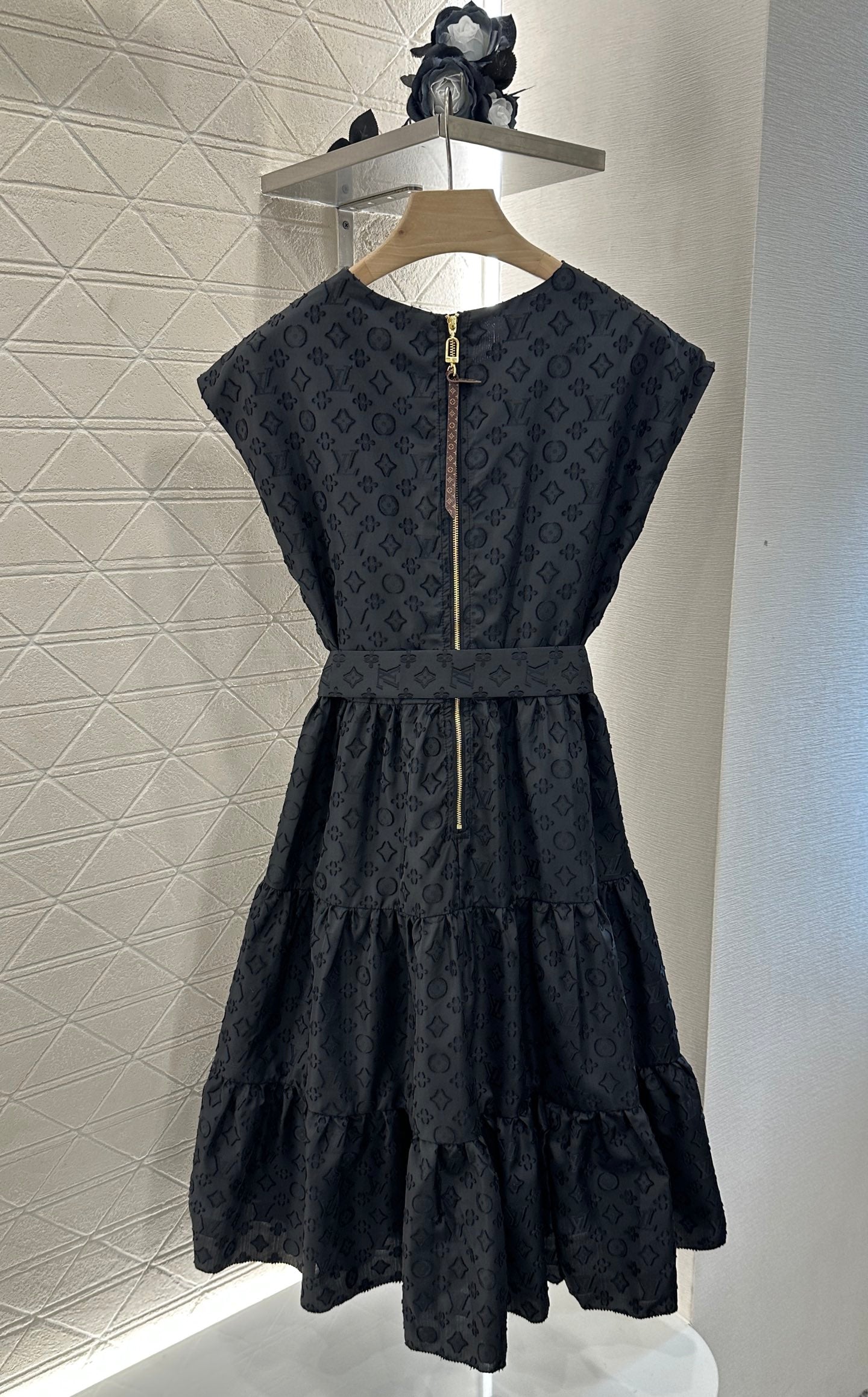 L 25 new arrival Belt sleeveless dress