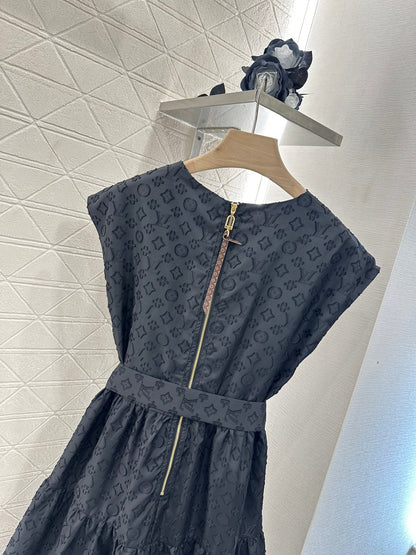 L 25 new arrival Belt sleeveless dress