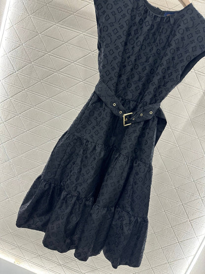 L 25 new arrival Belt sleeveless dress