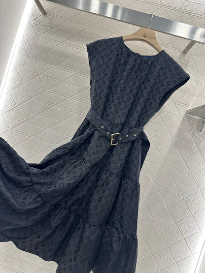 L 25 new arrival Belt sleeveless dress