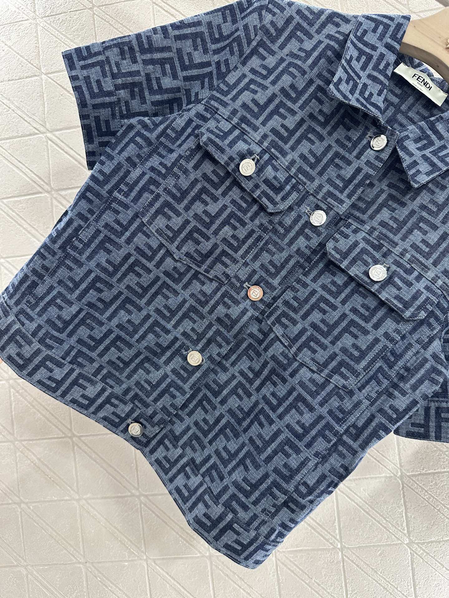 F 2025 new products Jacket and shorts set