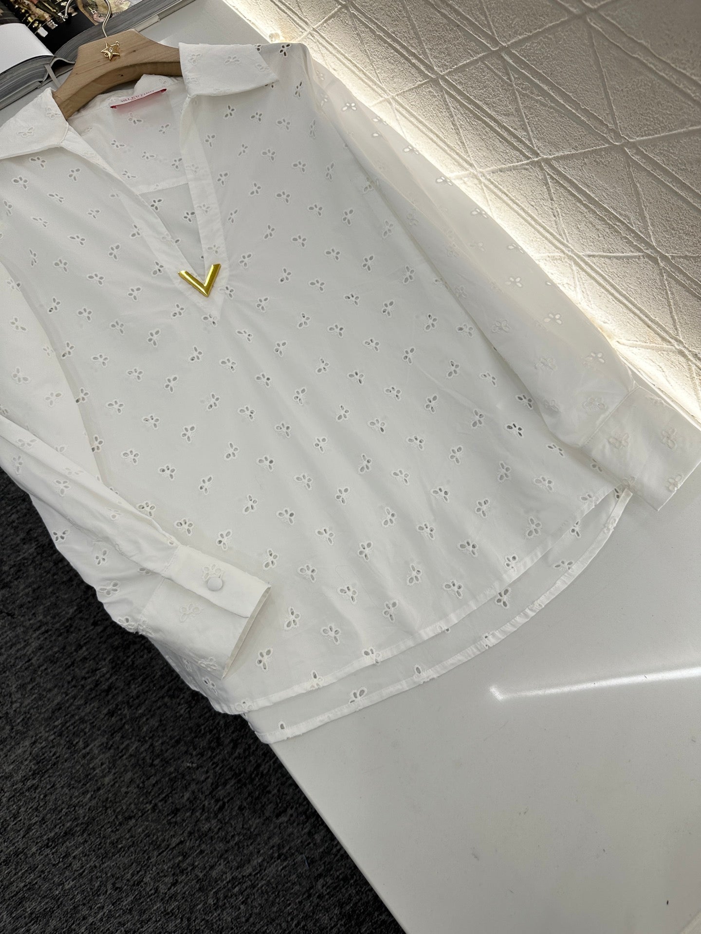 V 2025 new products Shirt and shorts set