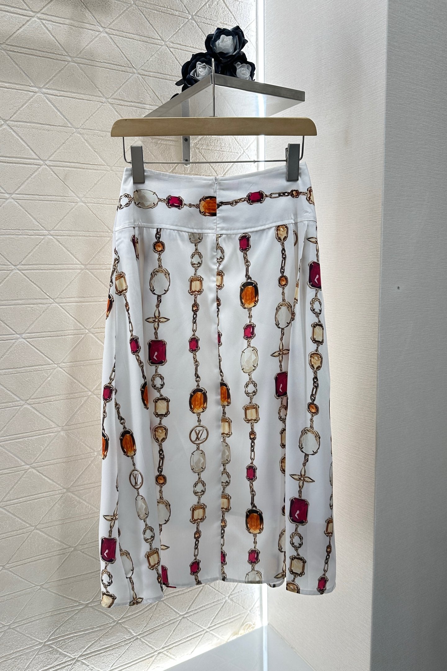 L 2025 new products Shirt and skirt suit