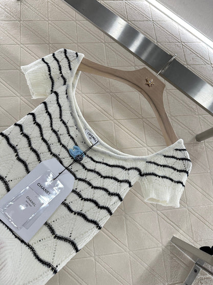 C 2025 new product Hollow knitted short sleeves