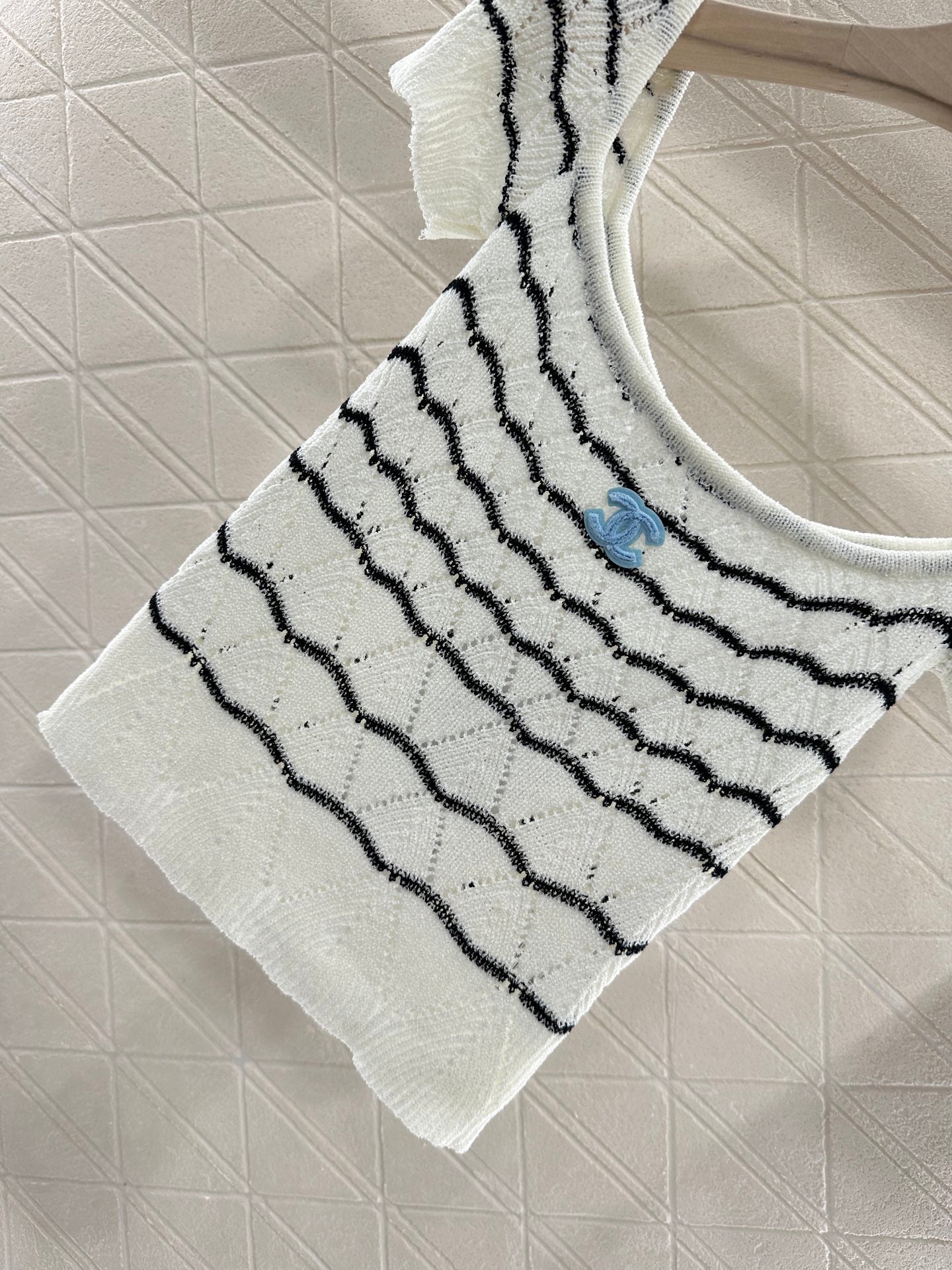 C 2025 new product Hollow knitted short sleeves