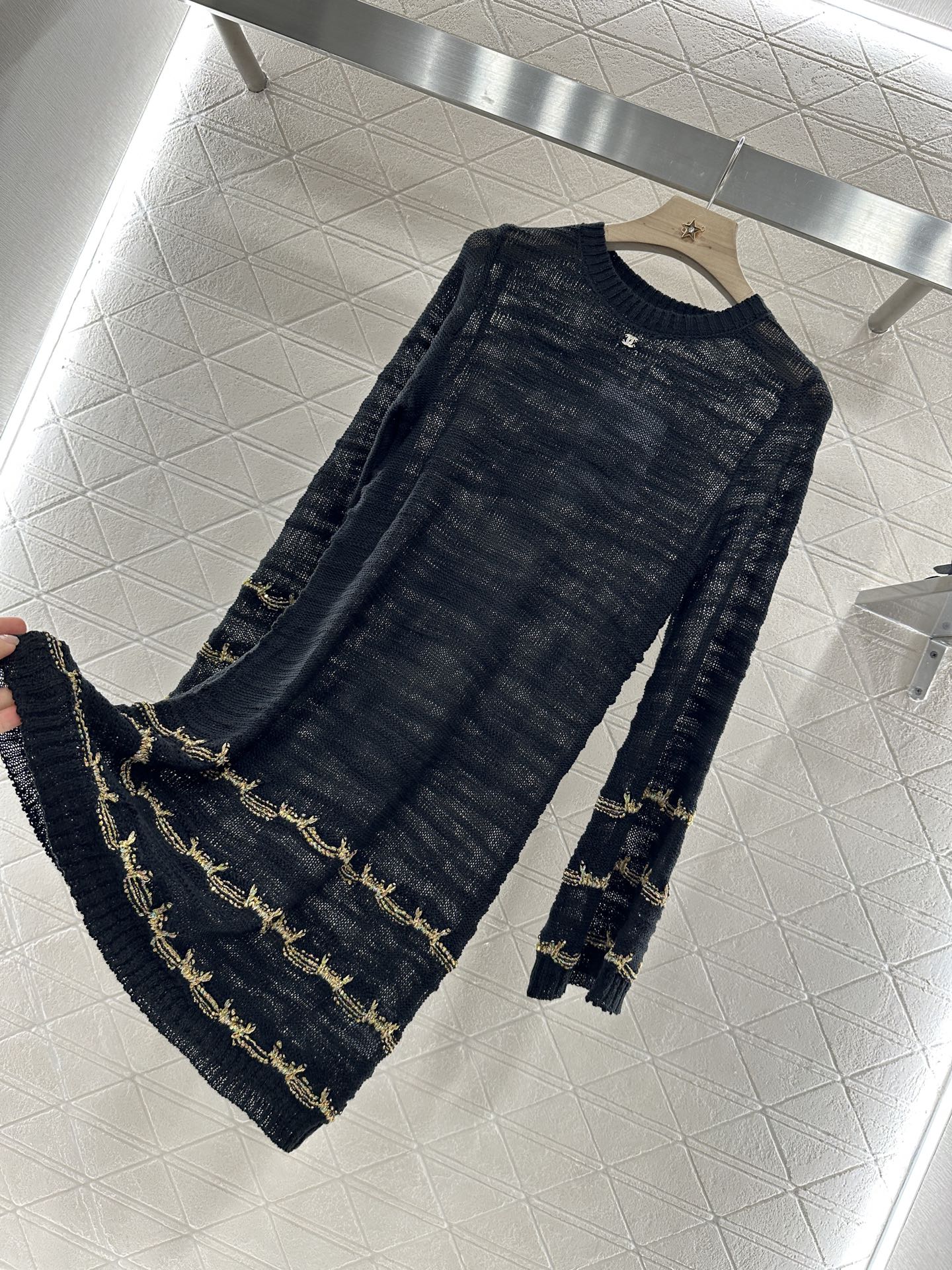 C 2025 new product Embroidered knitted dress