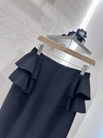 V 2025 new products Skirt suit