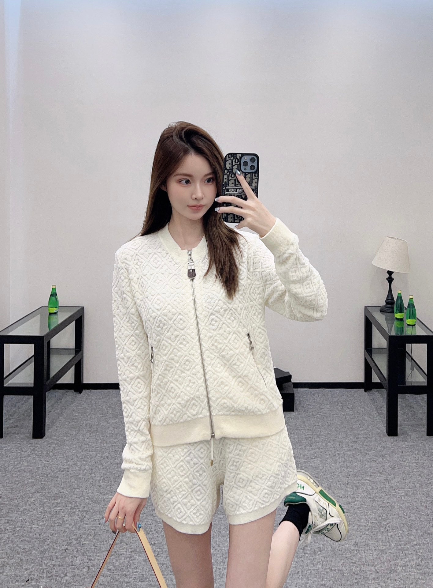 L 2025 new products Jacket, coat and shorts set