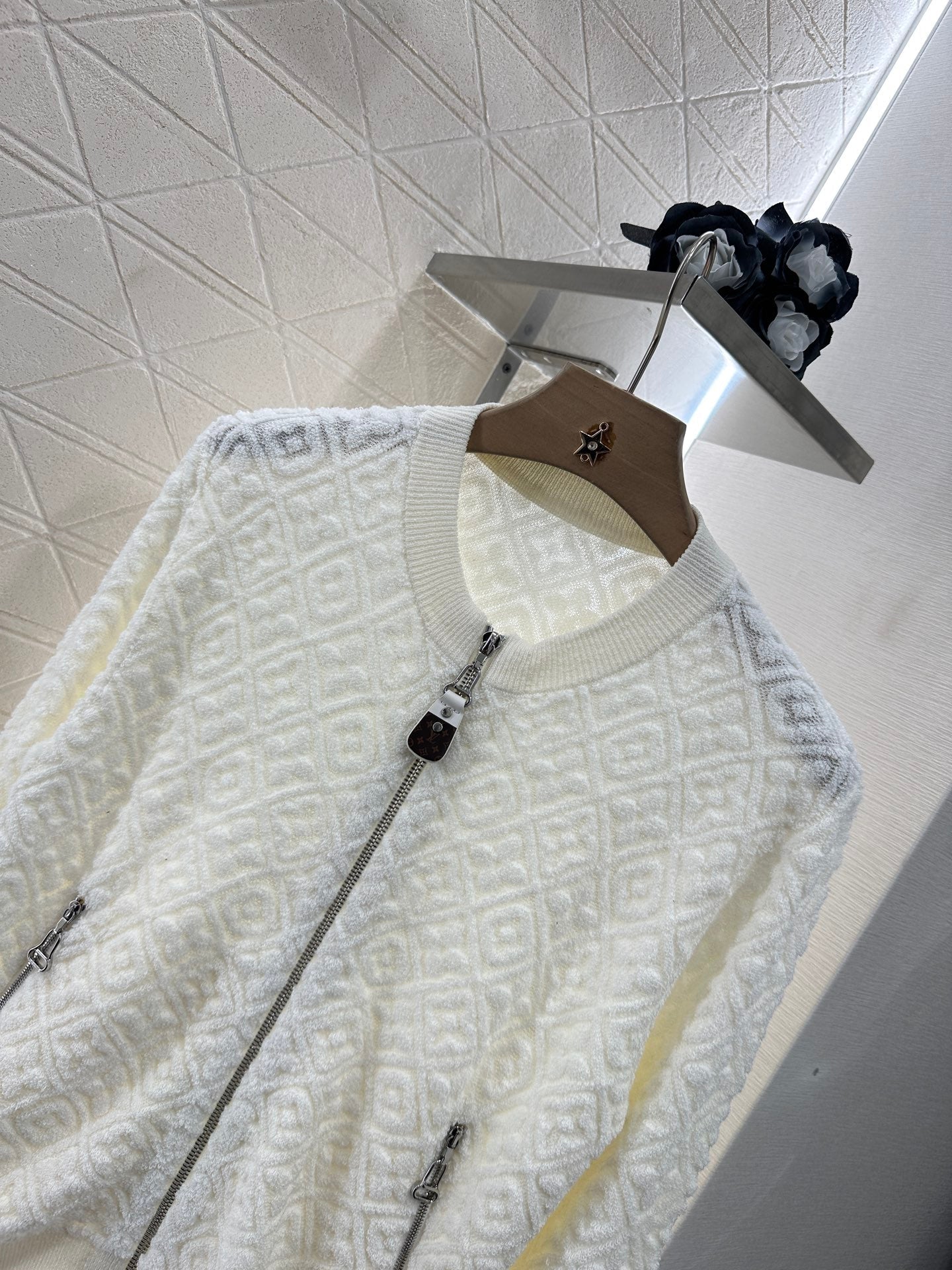 L 2025 new products Jacket, coat and shorts set