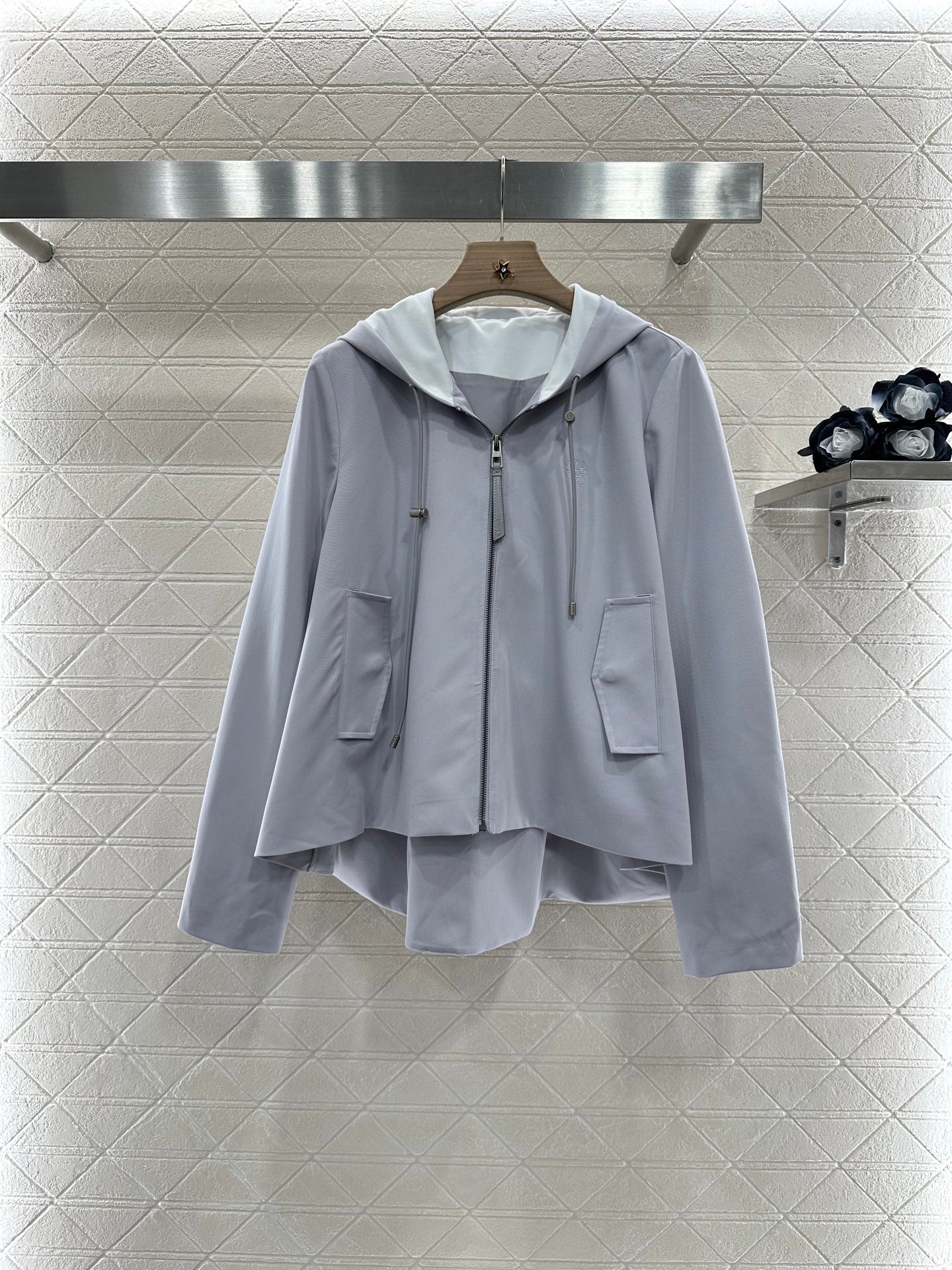 Lo 2025 new products Jacket and shorts set