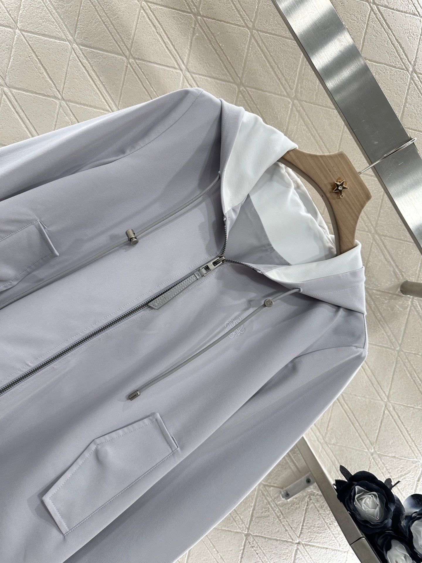 Lo 2025 new products Jacket and shorts set