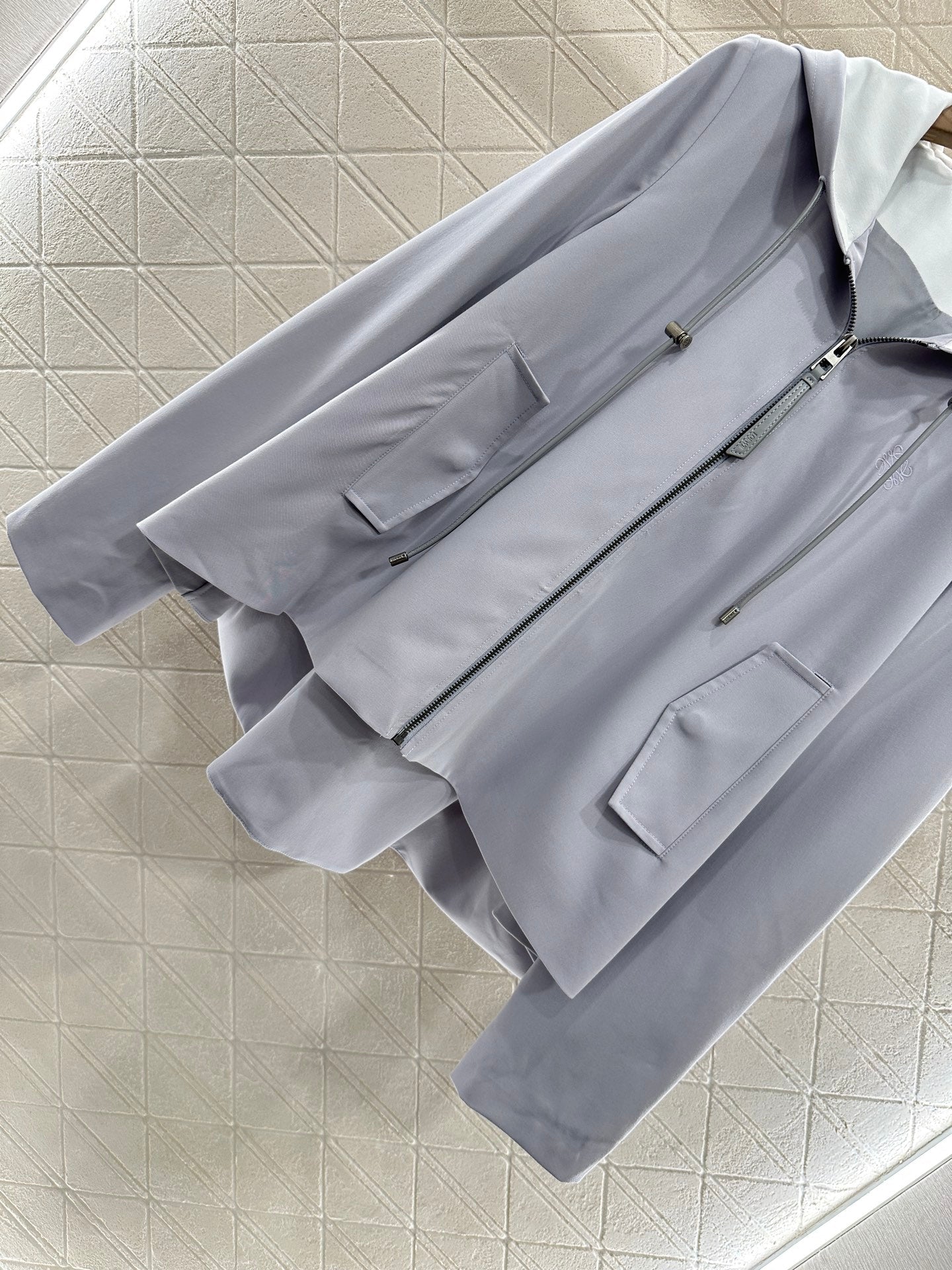 Lo 2025 new products Jacket and shorts set