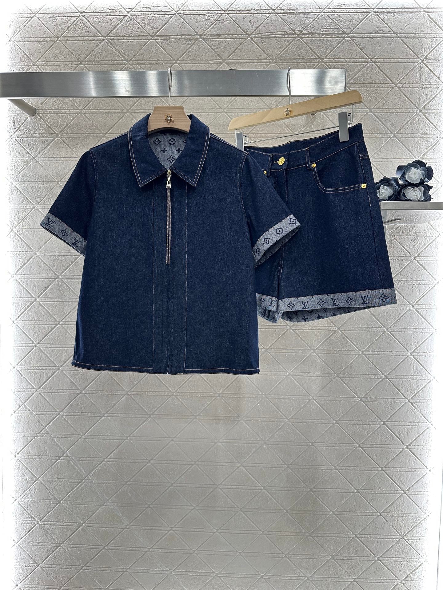 L 2025 new products Jacket and shorts set