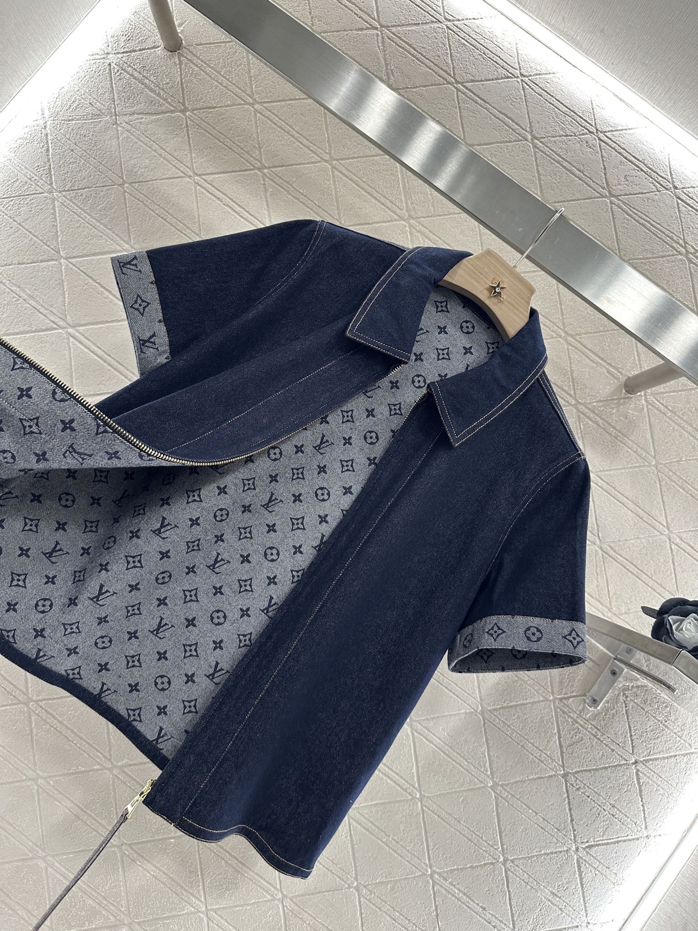 L 2025 new products Jacket and shorts set