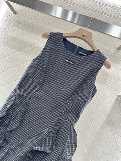 M 2025 new product Plaid lace vest skirt
