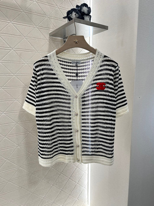 C 2025 new product Knitted short-sleeved cardigan