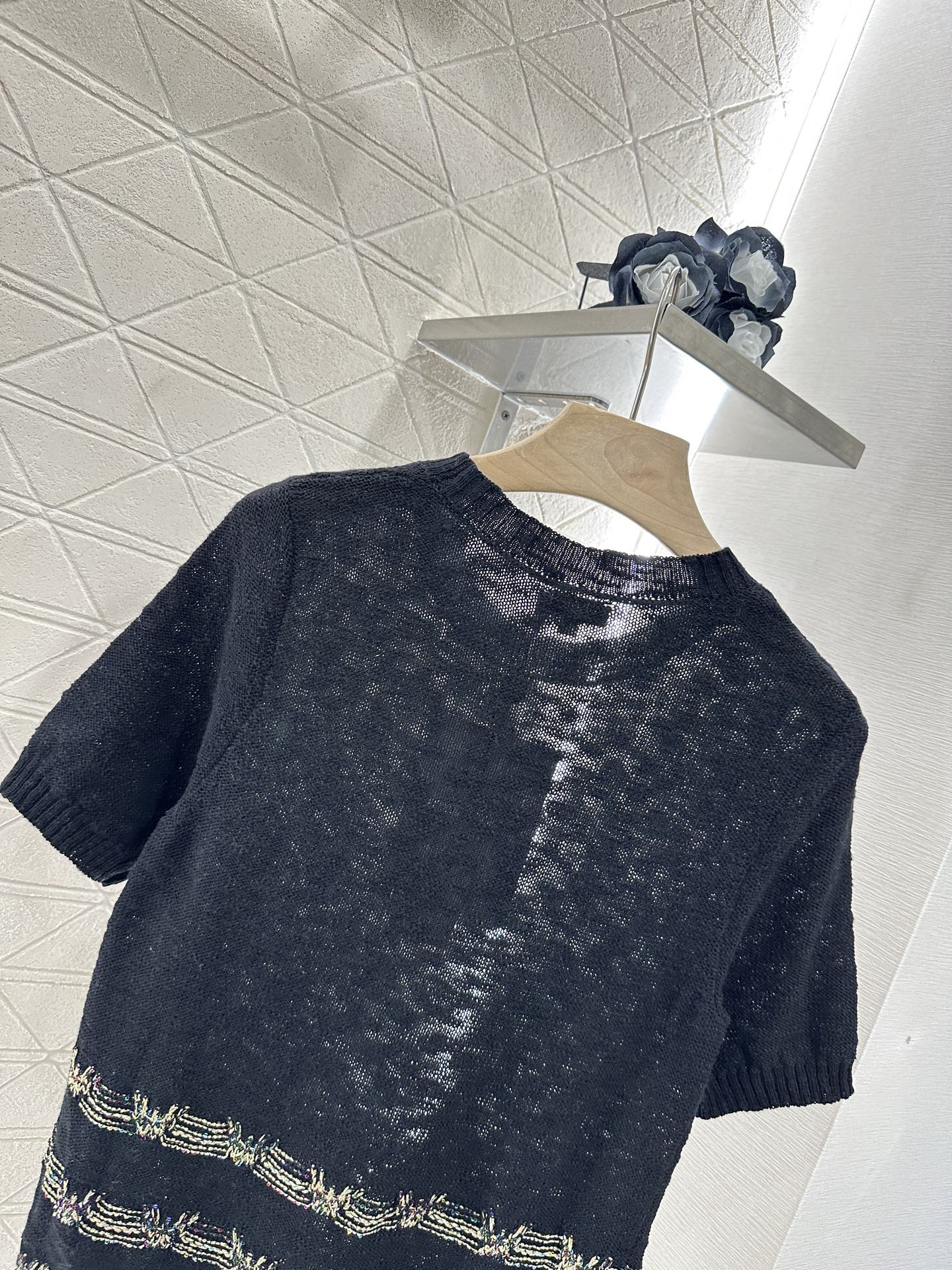 C 2025 new product Embroidered knitted short sleeves