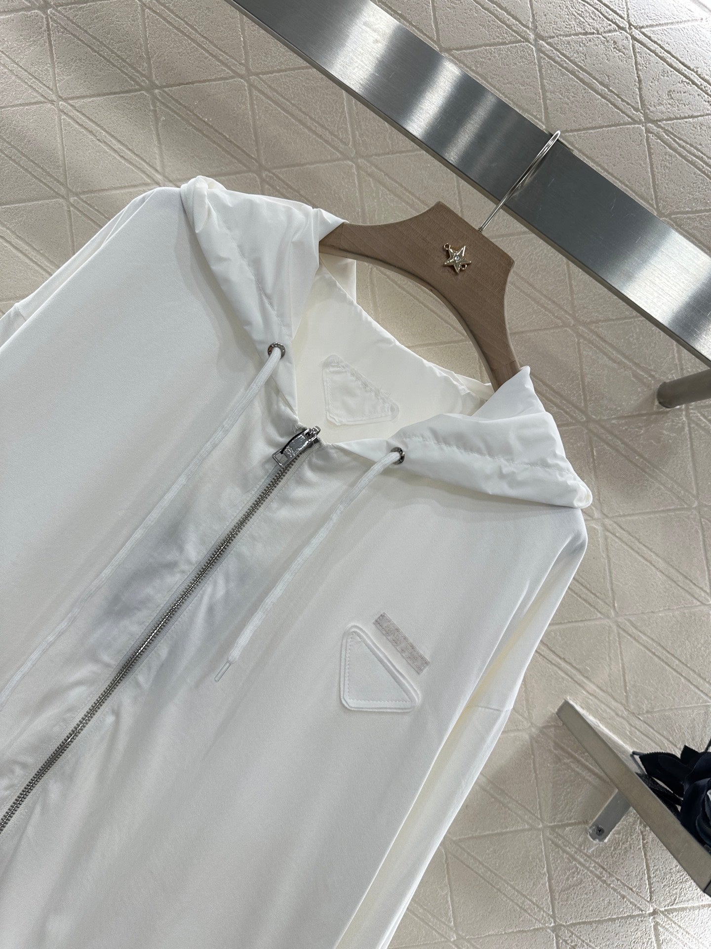 L 2025 new products Hooded jacket