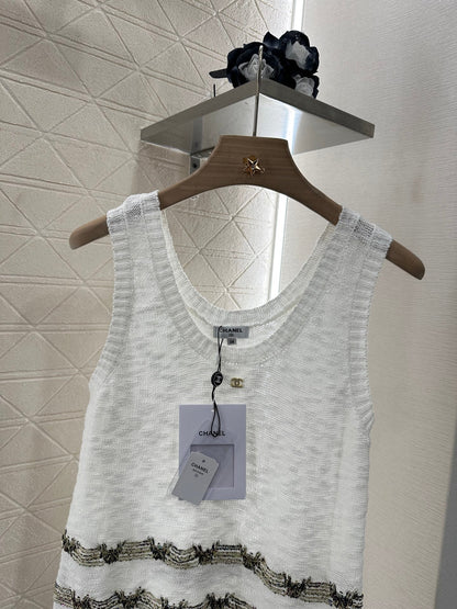 C 2025 new product Embroidered knitted vest