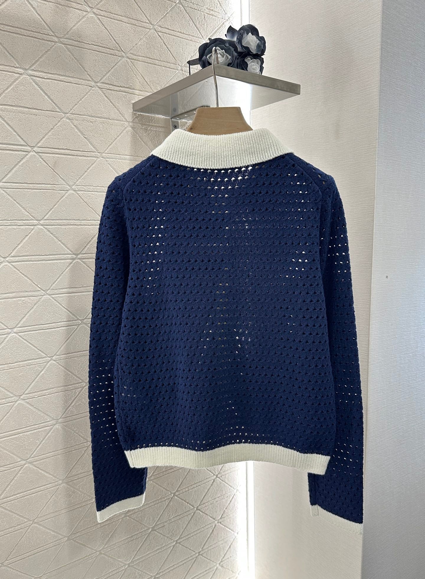 G 2025 new product Hollow knitted cardigan