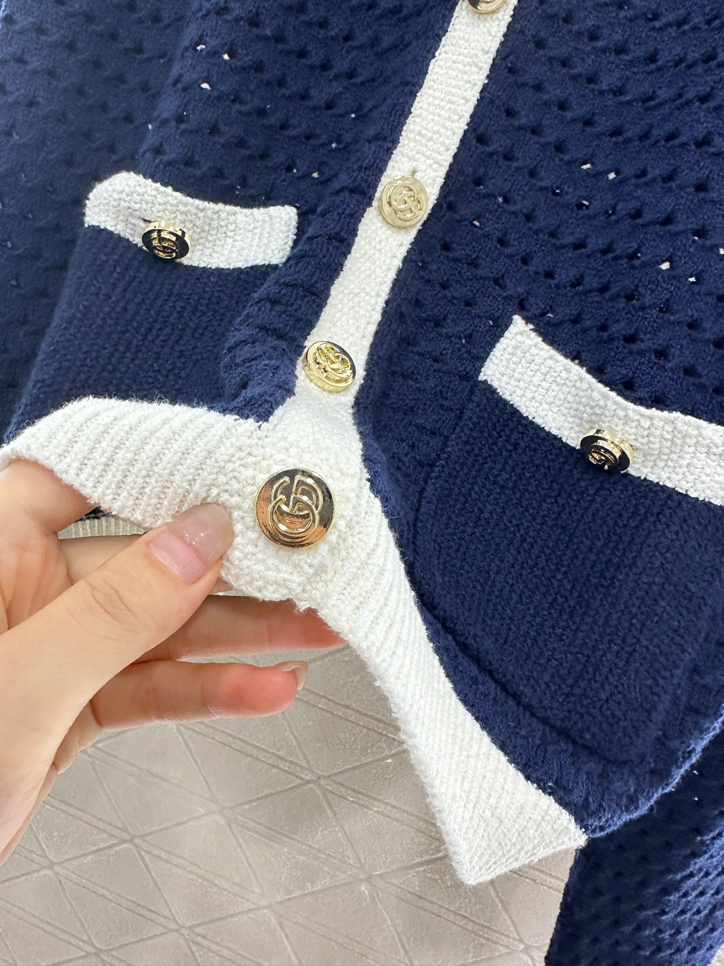 G 2025 new product Hollow knitted cardigan