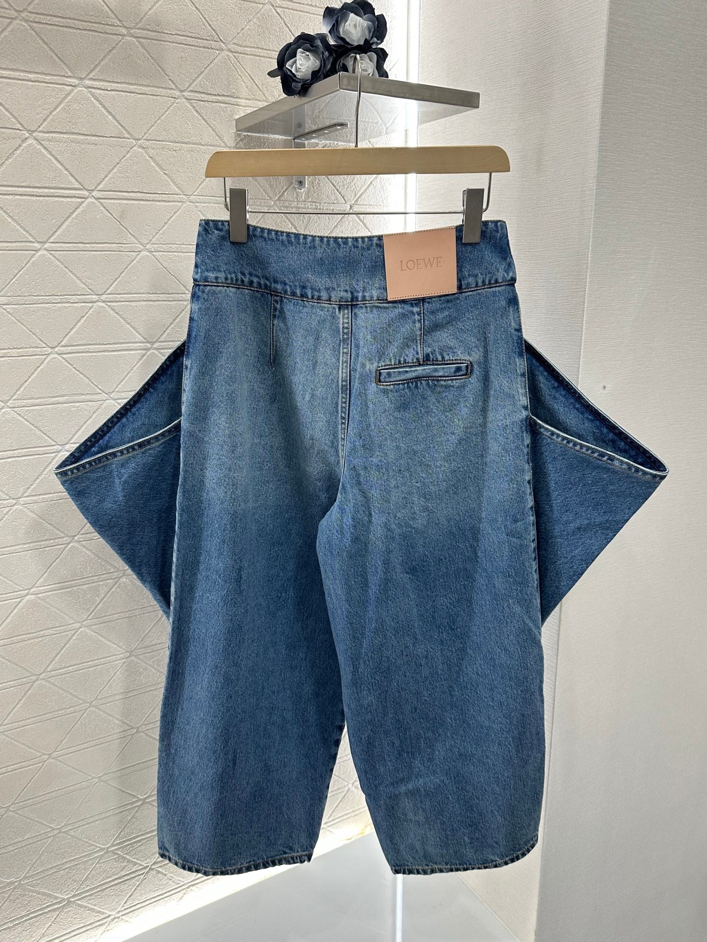 Lo 2025 new product Super cool denim cropped pants