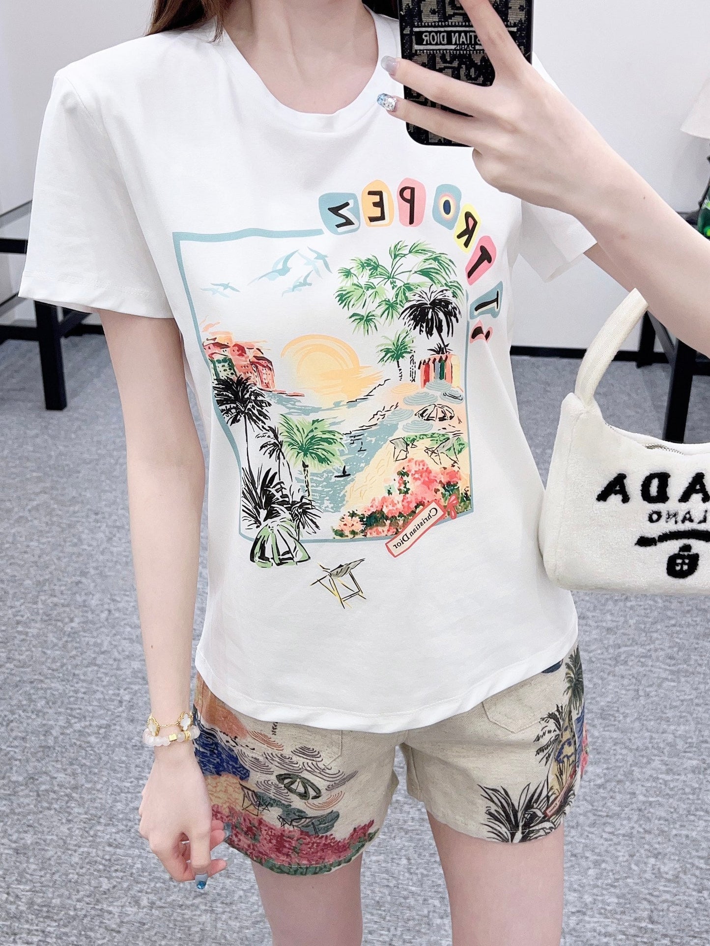 D 2025 new products Holiday prints𝑇𝑒𝑒