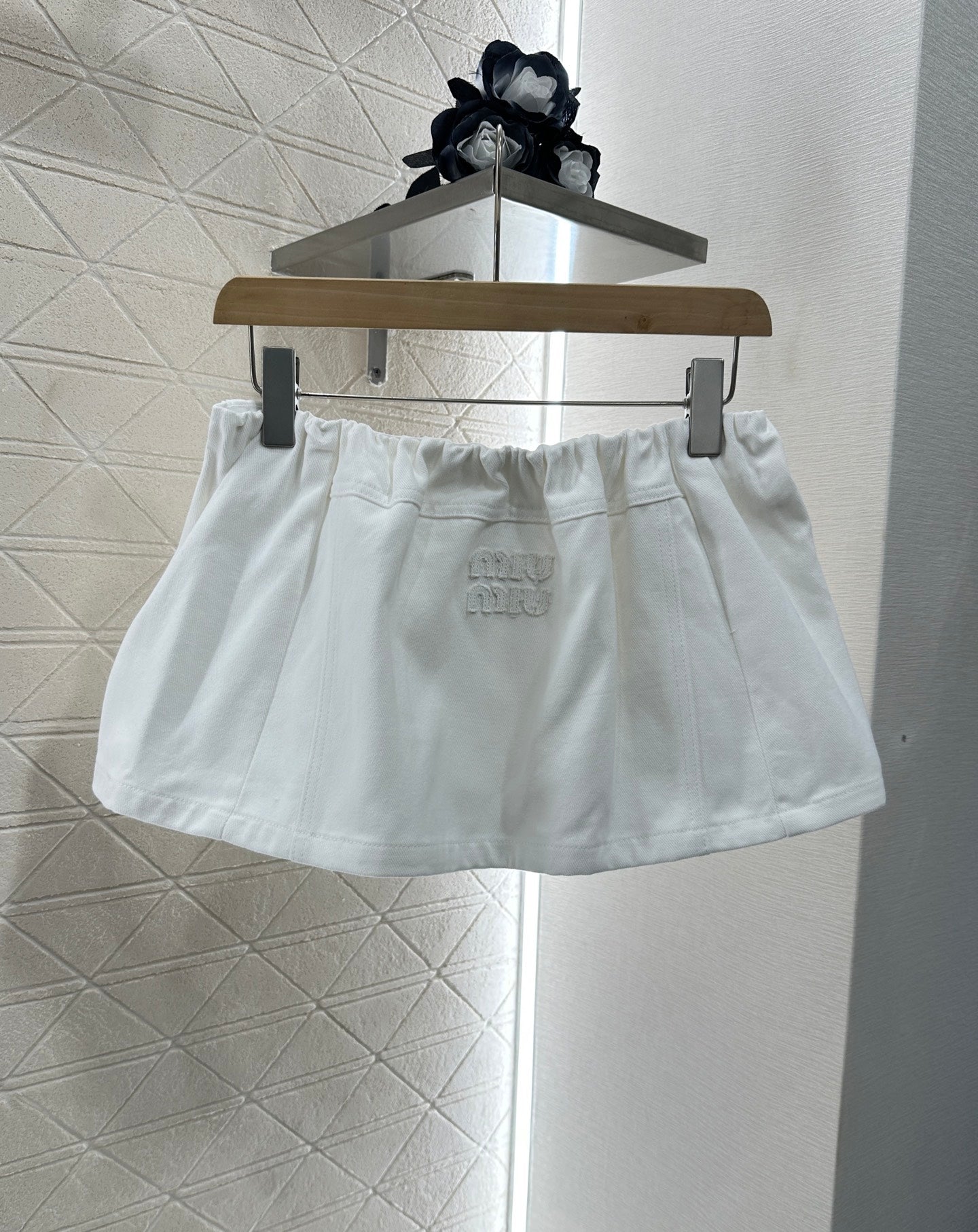 M 2025 new products Jacket and skirt set