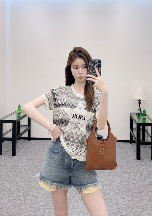 D 2025 new products Embroidered knitted top