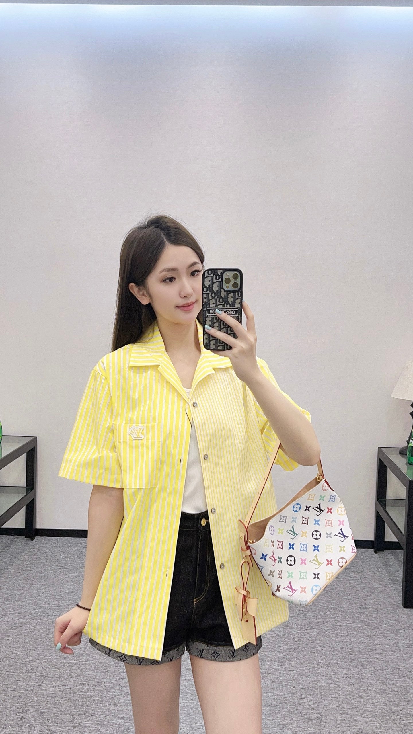 L 2025 new products Short-sleeved shirt