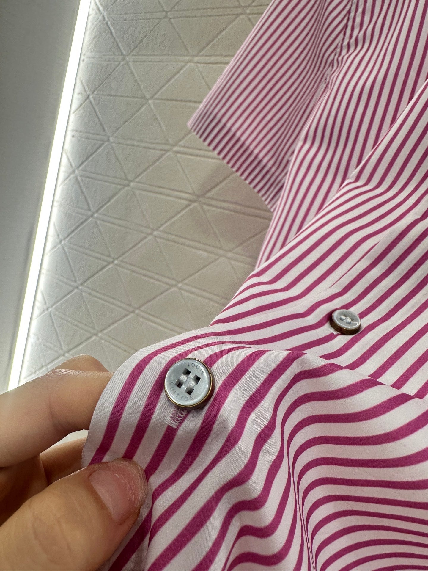 L 2025 new products Short-sleeved shirt