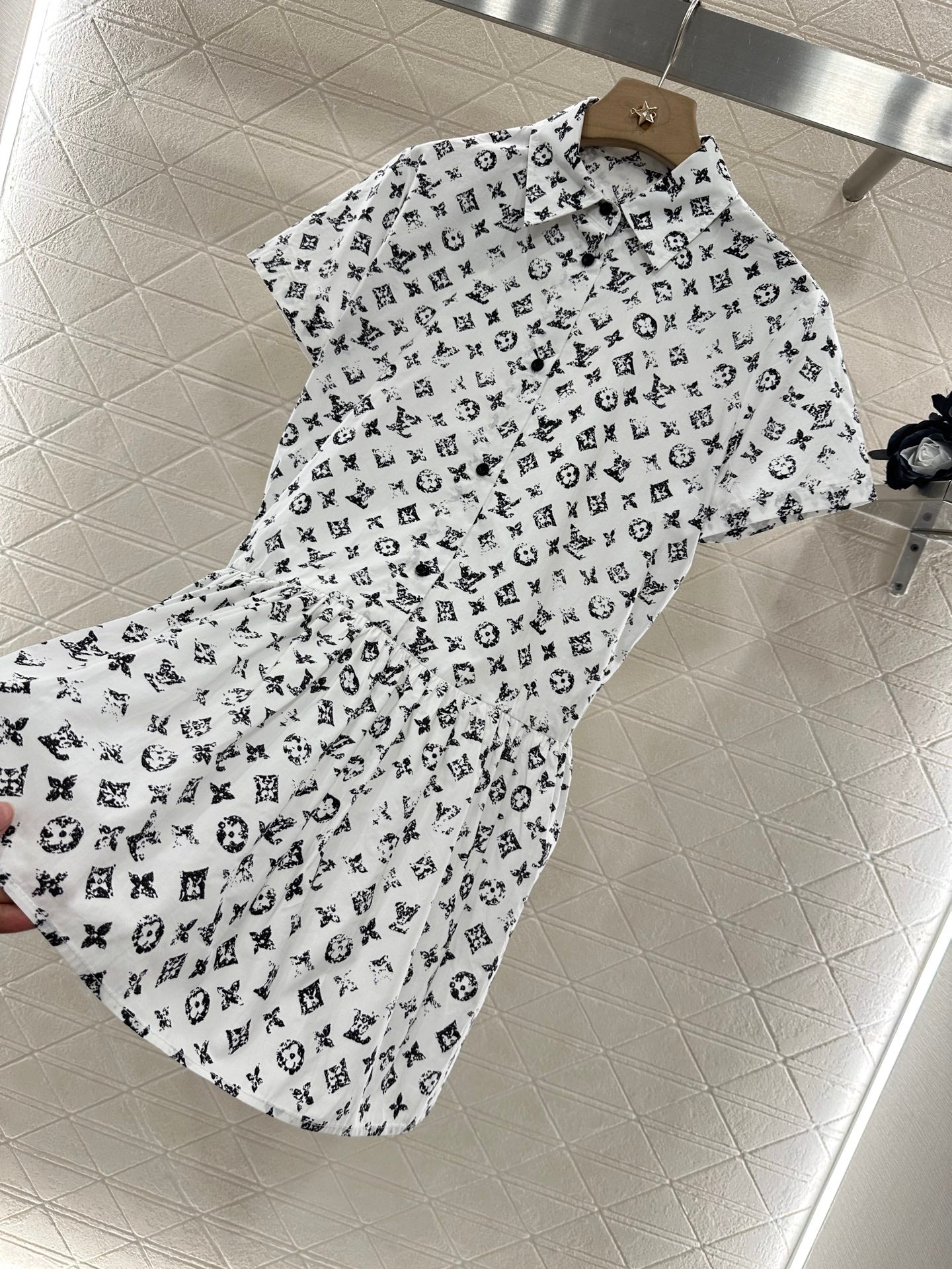 L 2025 new product Short-sleeved dress